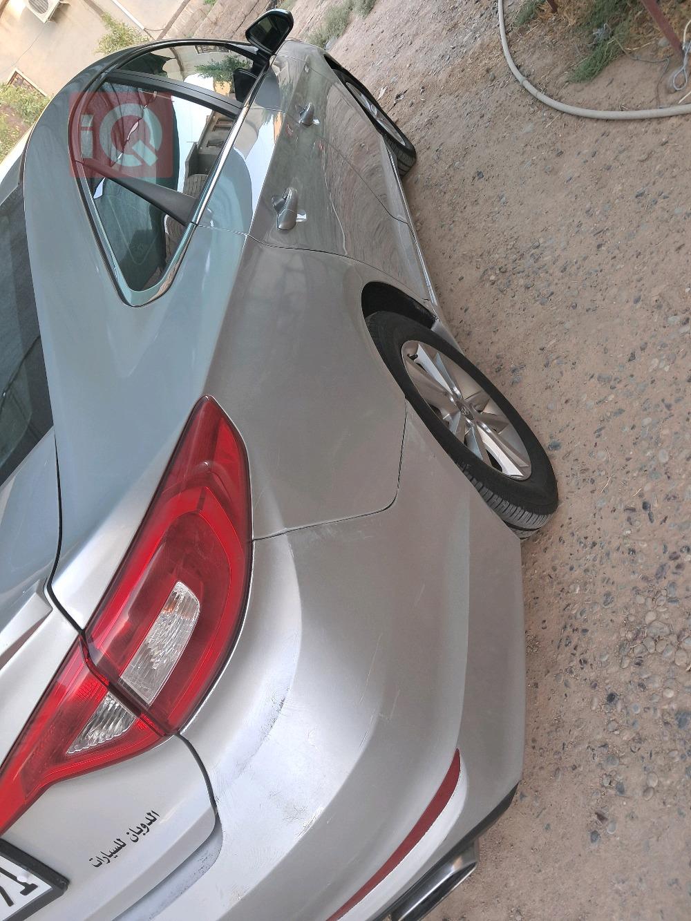 هیوندای سۆناتا